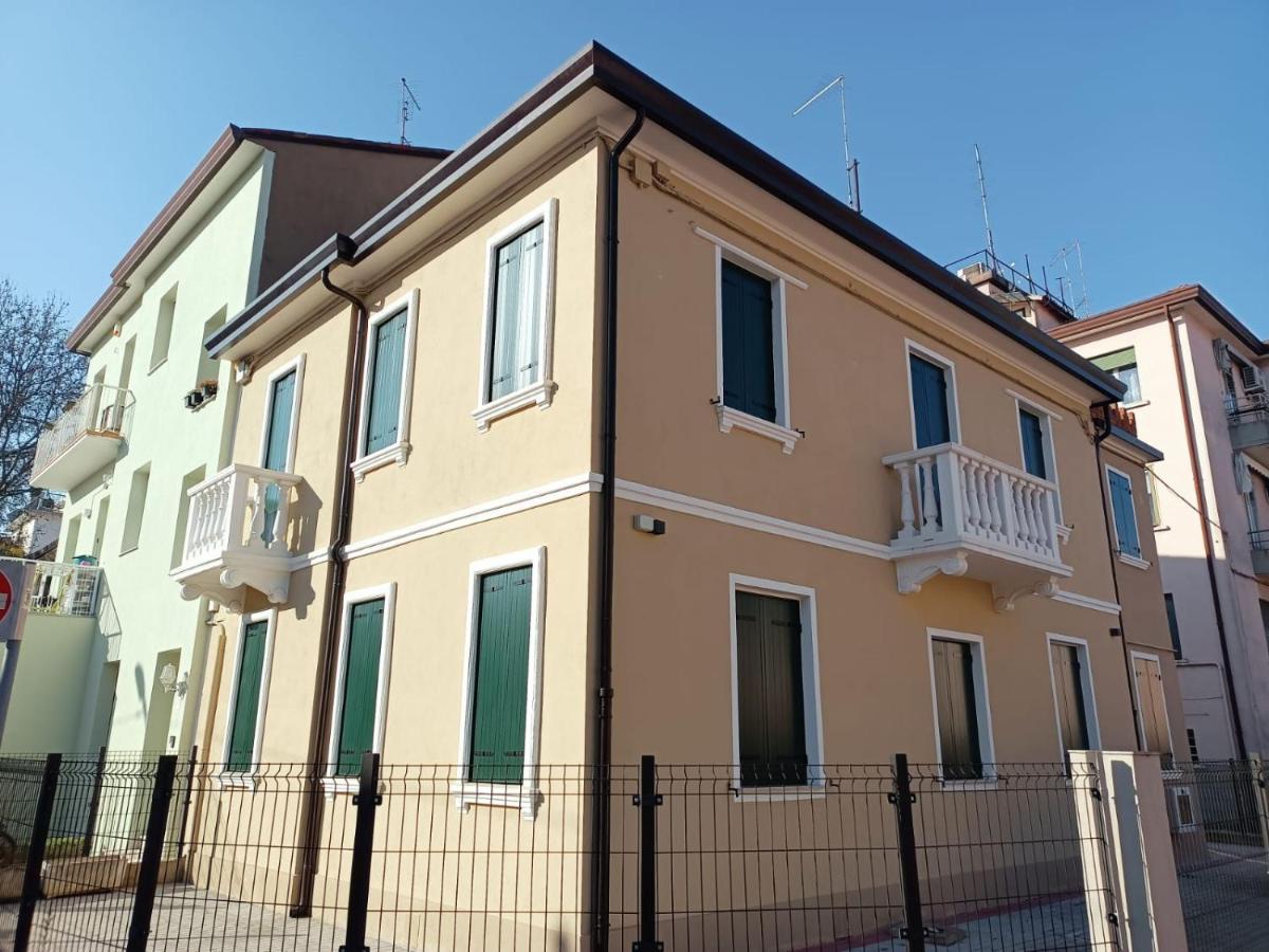 Arcobaleno Rooms Mestre-Venezia Экстерьер фото