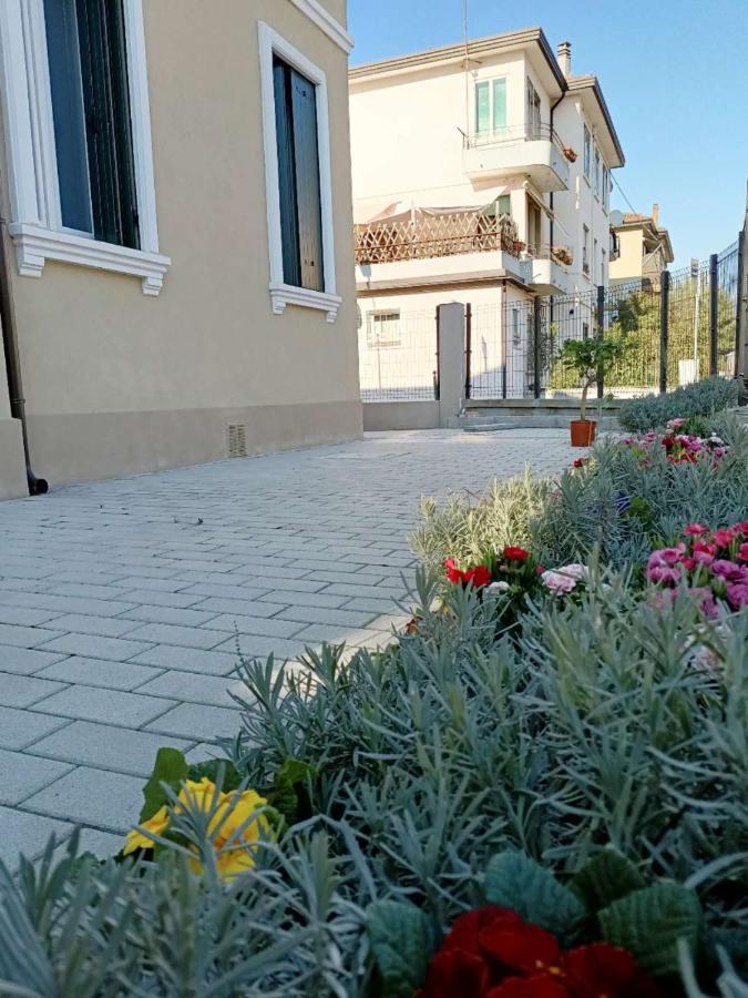 Arcobaleno Rooms Mestre-Venezia Экстерьер фото