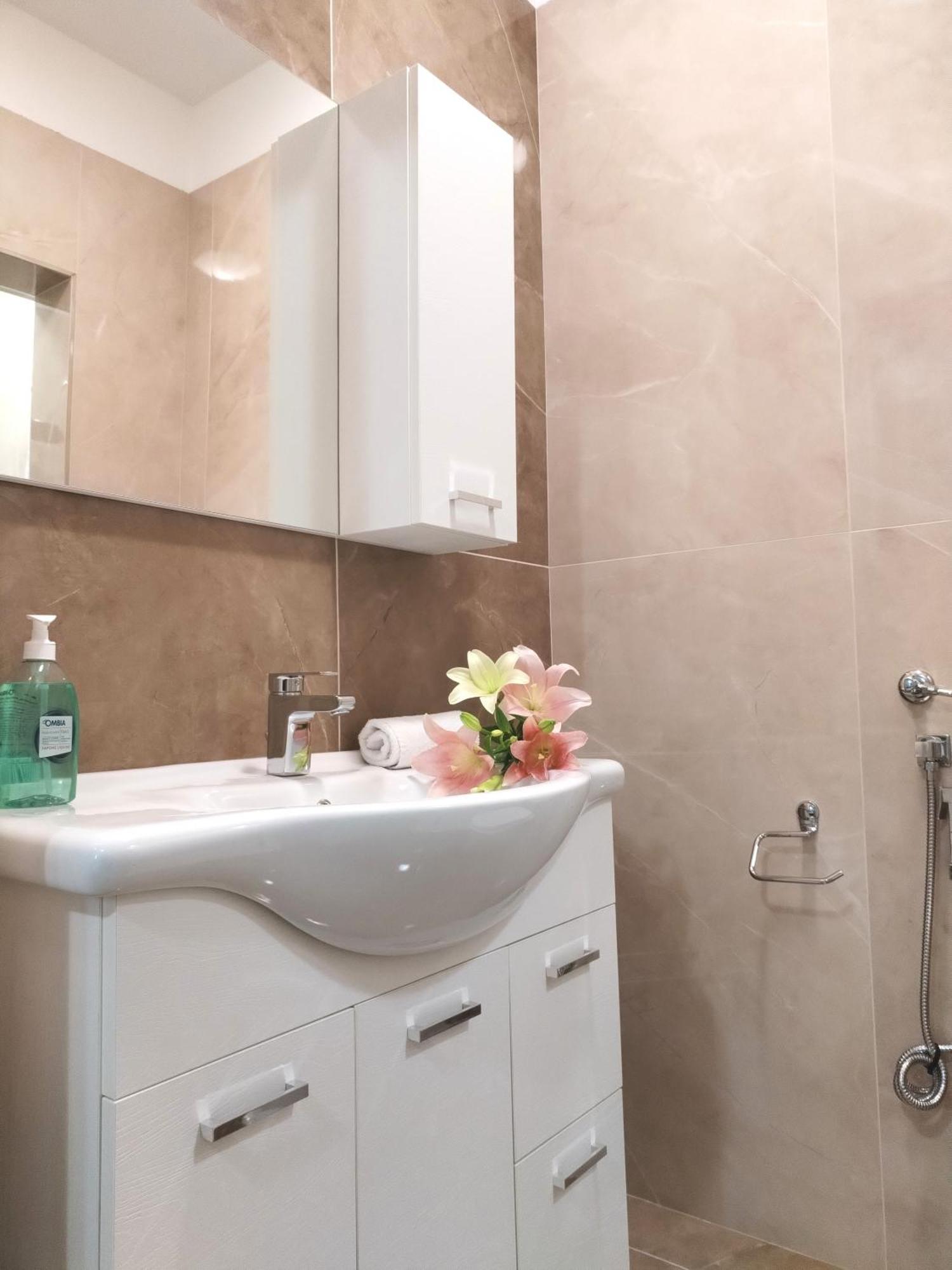 Arcobaleno Rooms Mestre-Venezia Экстерьер фото